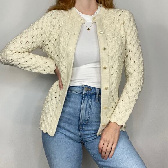 Vintage Montgomery Ward Wintuk Small Ivory Open Knit Button Front Cardigan - Picture 2 of 10